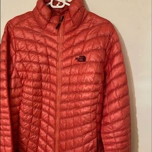 Cozy coral North face puffer